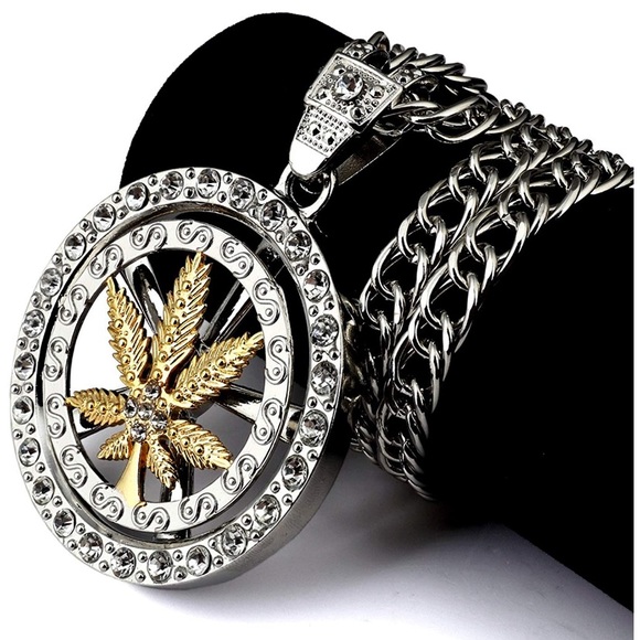 18K Gold Plated Whirligig Spin Hemp Necklace - Picture 1 of 7